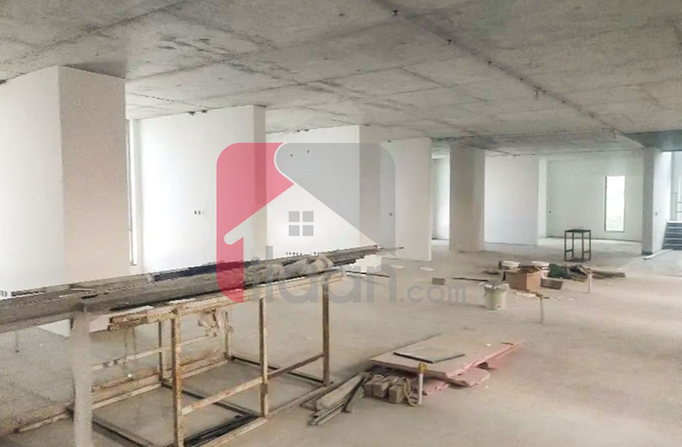 1 Kanal Office for Rent on Ghalib Road, Gulberg, Lahore