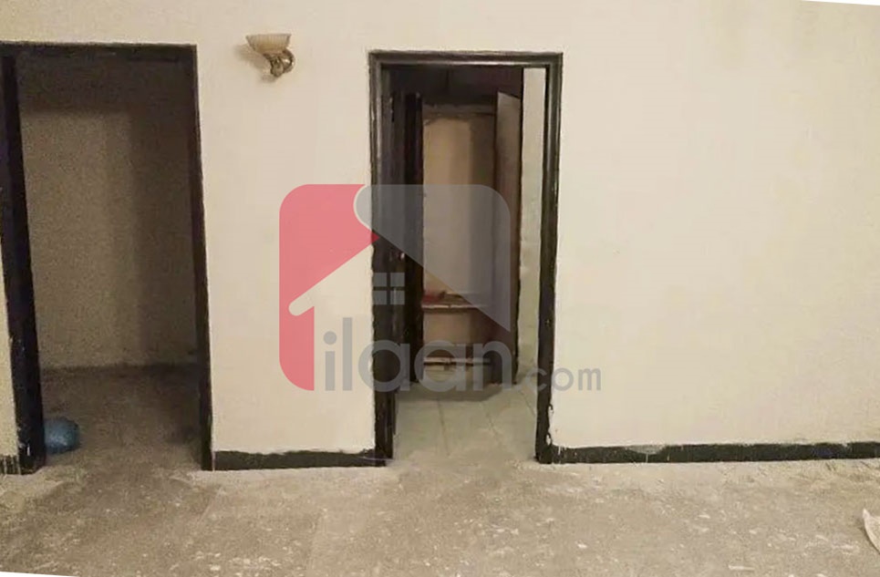 16 Marla House for Rent in Gulberg, Lahore