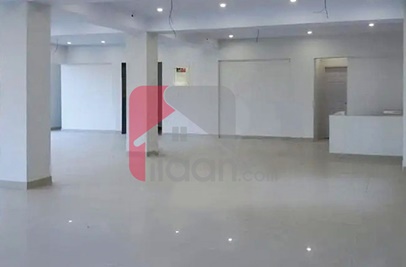 244 Sq.yd Office for Rent in Phase 6, DHA Karachi
