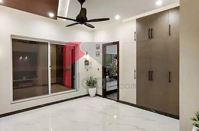 450 Sq.yd House for Rent (First Floor) in Block 4, Gulistan-e-Johar, Karachi