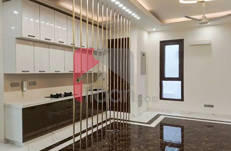 500 Sq.yd House for Sale in Phase 8, DHA Karachi