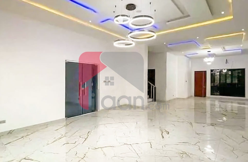 180 Sq.yd House for Sale (Ground Floor) in Block 7, Gulshan-e-iqbal, Karachi