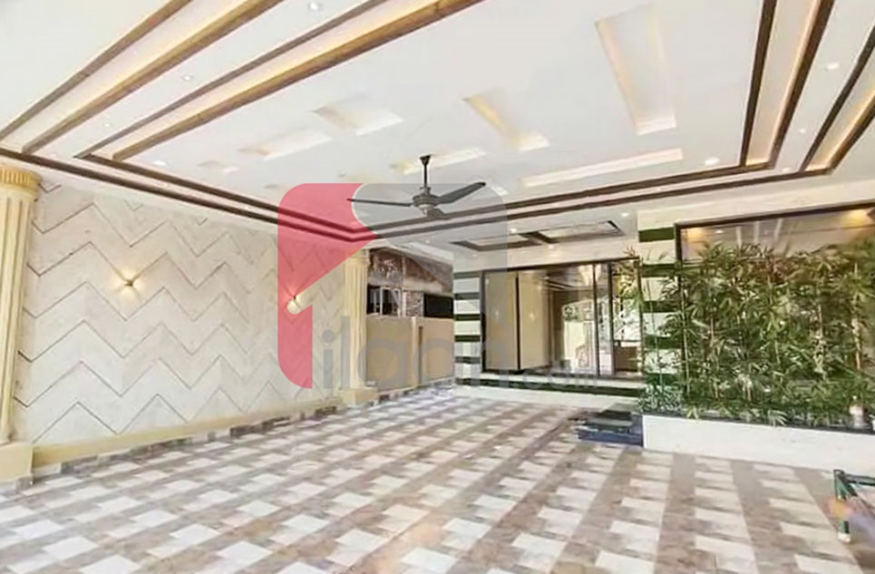 240 Sq.yd House for Sale (First Floor) in Block 2, Gulshan-e-iqbal, Karachi