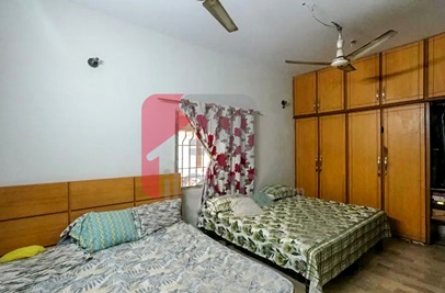 3 Bed Apartment for Sale in Block 10 A, Gulshan-e-iqbal, Karachi