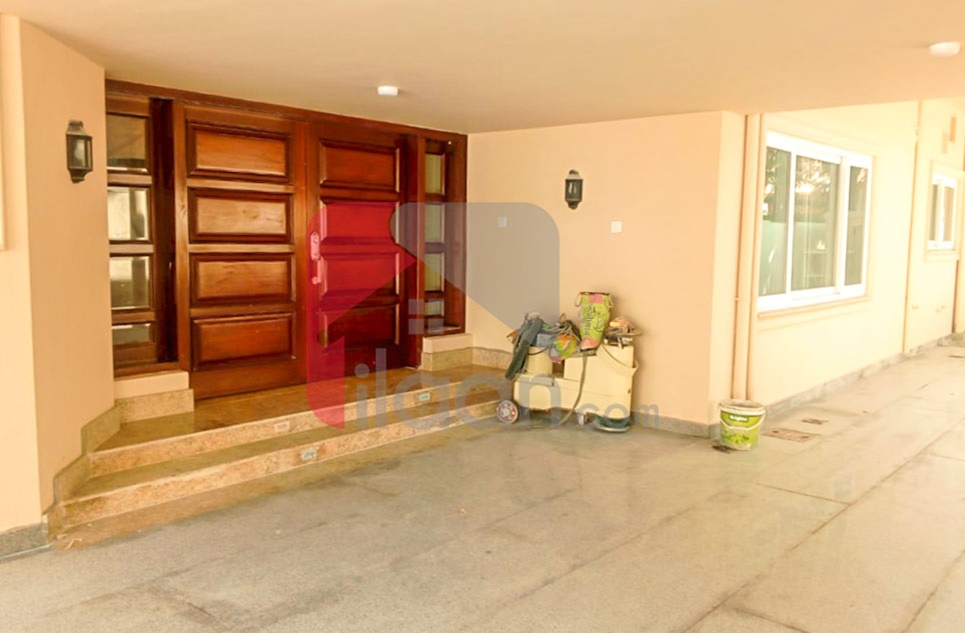 2 Kanal House for Rent in DHA Bahawalpur