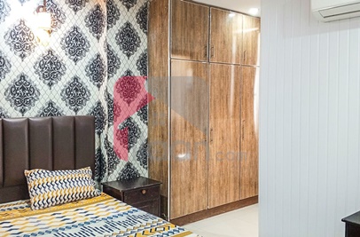 10 Marla House for Sale in Bahria Town, Lahore